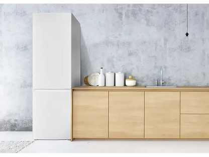 Frigorífico combi - ok. OFK 651 E W, Compresor, 180 cm, 262 l, Pies ajustables, Blanco
