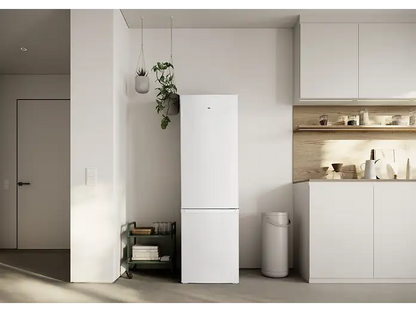 Frigorífico combi - ok. OFK 651 E W, Compresor, 180 cm, 262 l, Pies ajustables, Blanco