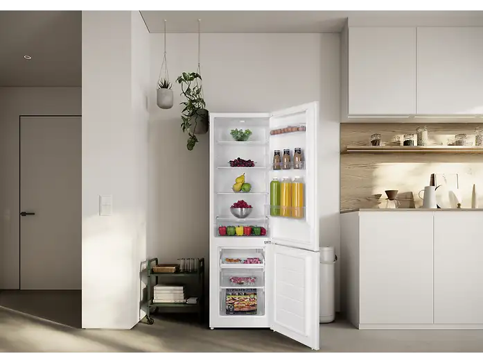 Frigorífico combi - ok. OFK 651 E W, Compresor, 180 cm, 262 l, Pies ajustables, Blanco
