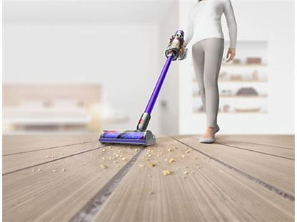 Aspirador escoba - Dyson V11™ Advanced, Potencia succión 200 AW, Autonomía 60 min, Accesorios, 3 Modos, Morado/Níquel